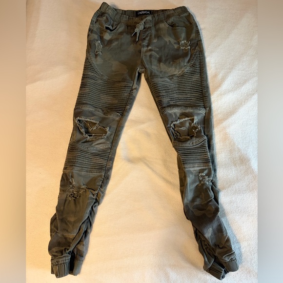Carbon Denim - CARBON  Distressed Cotton Camo Drawstring Jogger Jeans with Metal Zipper Details